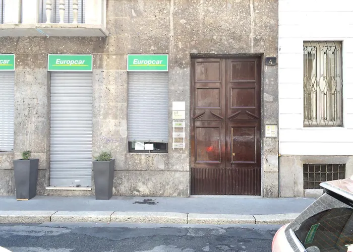Joivy Mauri - Cosy Flats Near The Duomo